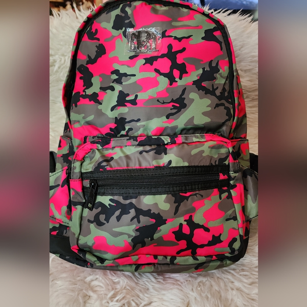 NWT. Badgley Mischka Nylon Pink Camo Backpack